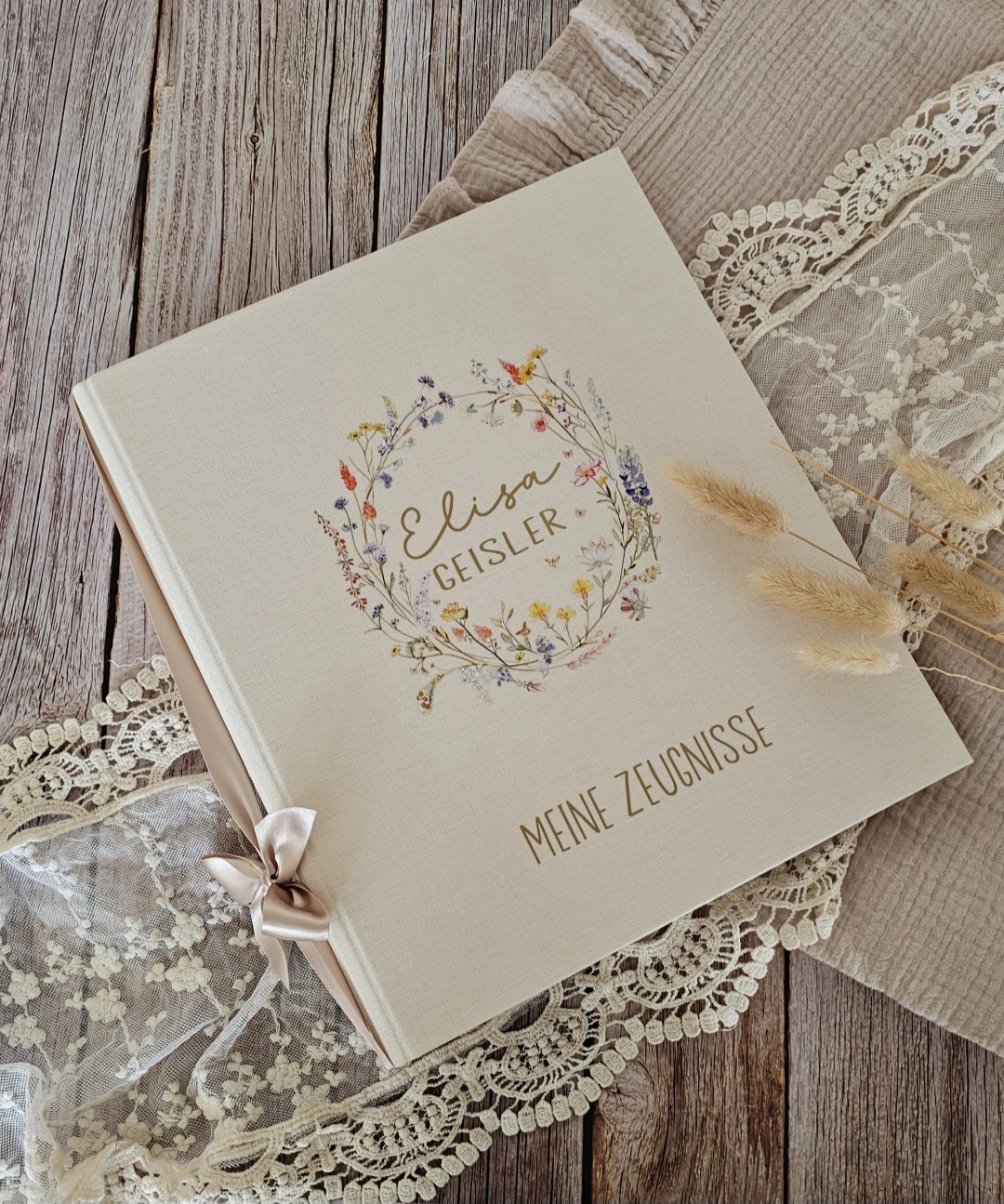 personalisierte Zeugnismappe  Blumenkranz 